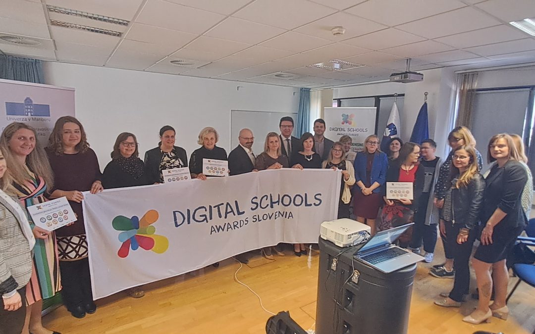 Status evropske »digitalne šole« za odličnost pri digitalnem poučevanju in učenju